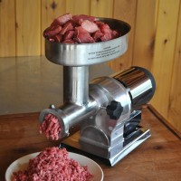 is-a-meat-grinder-truly-worth-it-v0-54b36wou306a1.jpg